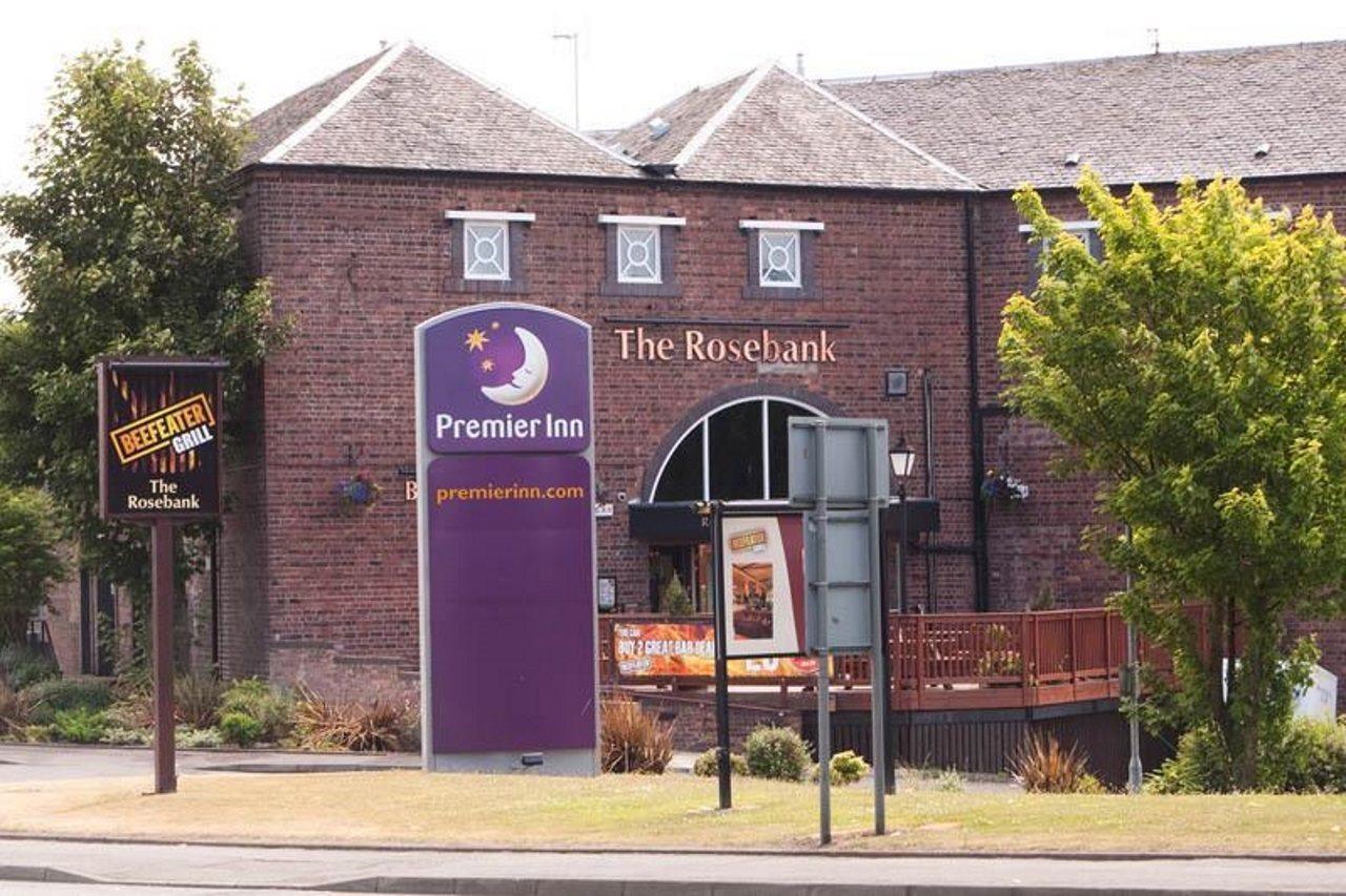 Premier Inn Falkirk Central Camelon Exterior photo
